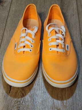 Vans Authentic Lo Pro Neon Orange Sneakers - Men’s 6.5 / Women’s 8